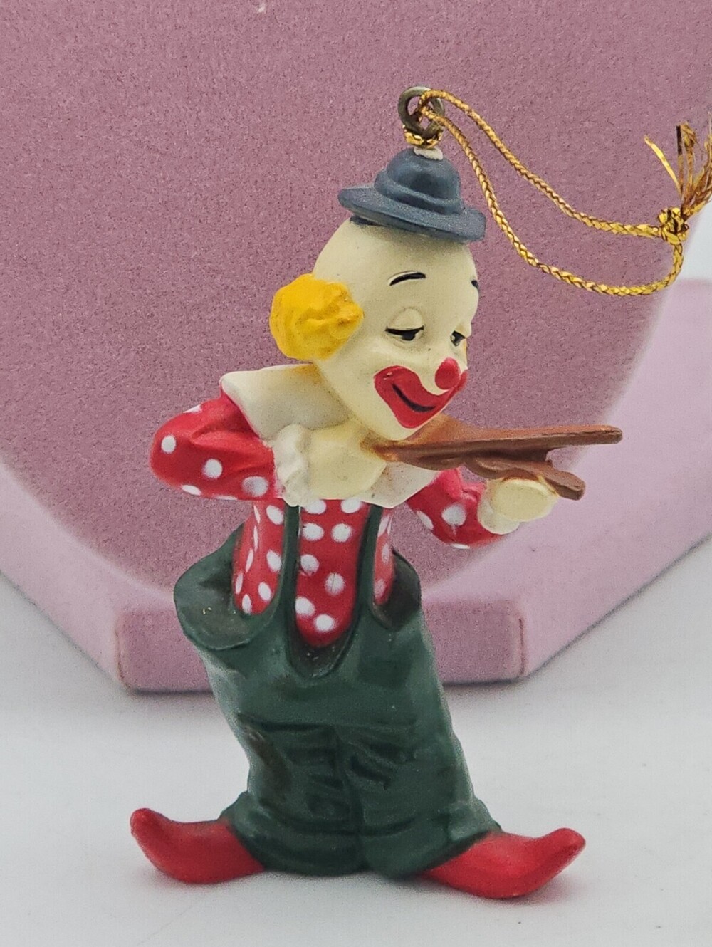 VINTAGE PLASTIC CHRISTMAS CLOWN PLAYING VIOLIN ORNAMENT